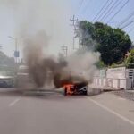 देहरादून : नेहरुकोलोनी क्षेत्र में चलती कार में लगी आग*