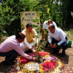 मुख्यमंत्री आवास परिसर में 3-बी गार्डन (बी-फ्रेंडली, बटरफ्लाई-फ्रेंडली एवं बर्ड-फ्रेंडली गार्डन) के निर्माण कार्य का शुभारम्भ