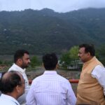 मुख्य सचिव द्वारा टिहरी झील क्षेत्र का भ्रमण एवं पर्यटन विकास परियोजना का निरीक्षण