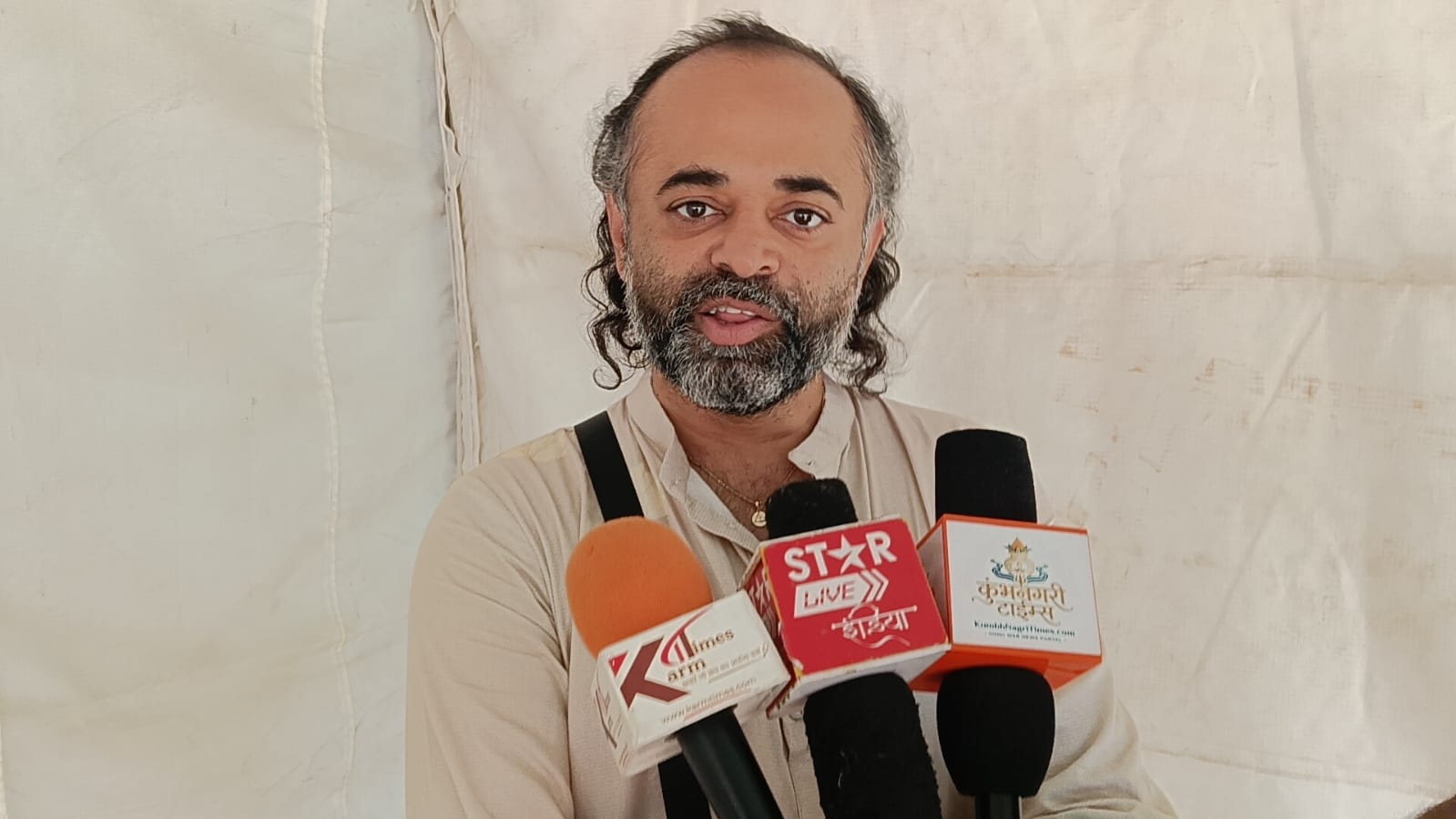 प्रेम नगर आश्रम में पूज्य मुरारी बापू की भव्य रामकथा का शुभारंभ