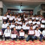 कारगिल दिवस पर देवभूमि स्कूल में विधिक जागरूकता और देशभक्ति का संगम, बच्चों को नशे, मोबाइल और पोक्सो कानून की दी जानकारी