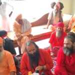 देवता बदलने तथा अखाड़े के असली संतों की उपेक्षा करने का मामले, ने तुल पड़ा